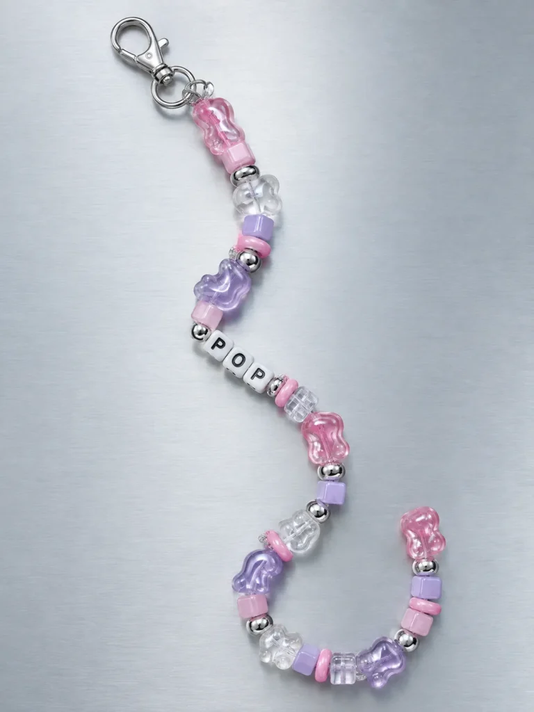 Bubble Pixel Pixel Strand, laid flat