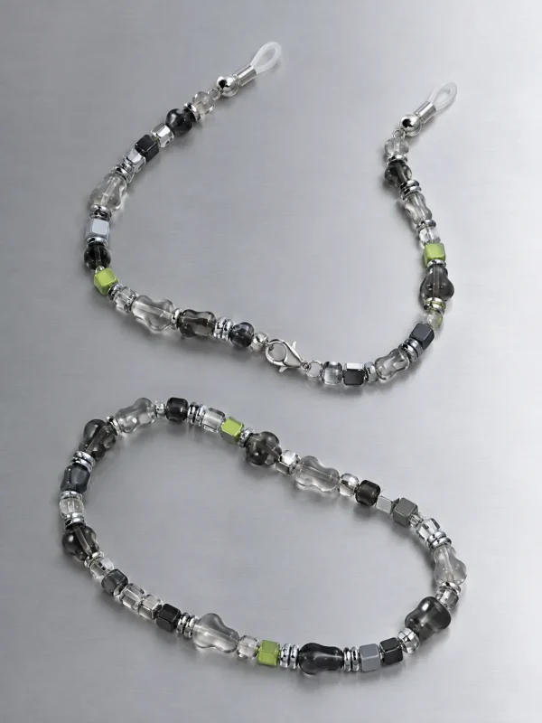 Night Mode Glasses Chain, laid flat